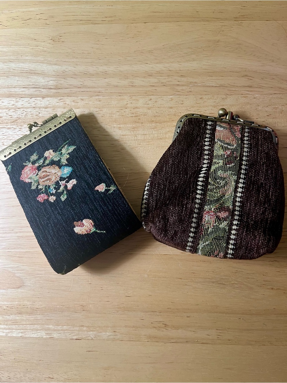 Vintage Inspired Floral Coin Purse - Brown and Black